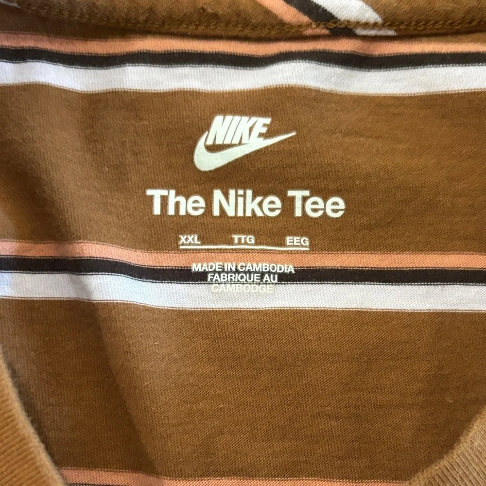 Nike brown crewneck T-shirt with stripes. Men's XXL. Like new condition. Sharp! - Picture 2 of 6